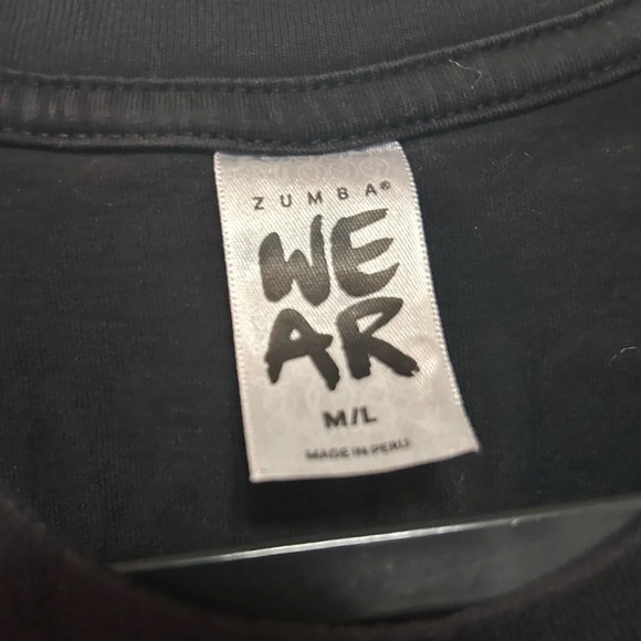 💃🏻 Made with Zumba®️ love black graphic tee, Size M/L, Unisex - Picture 5 of 5